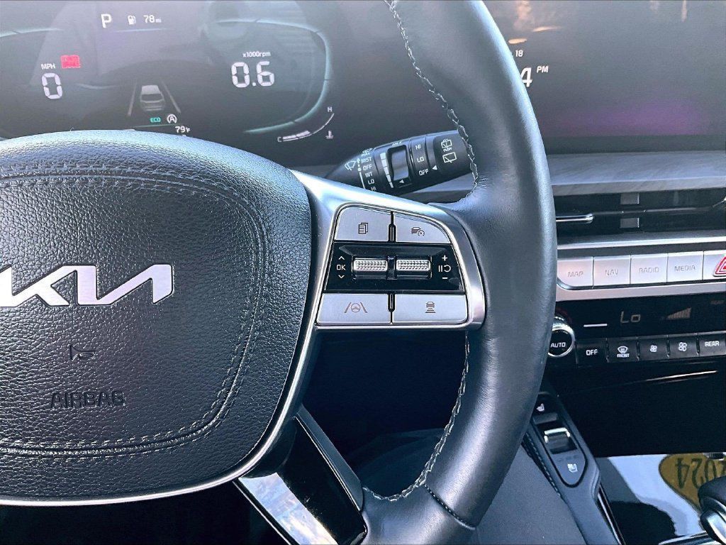 Used 2024 Kia Telluride EX X-Line AWD/4WD image 25