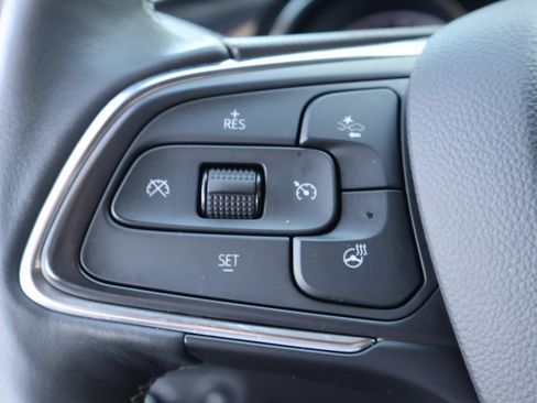 Used 2021 Buick Encore GX Essence w/ Advanced Technology Package image 19