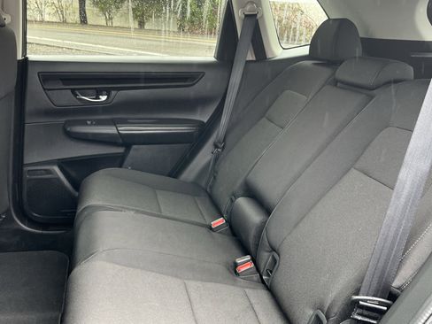 Used 2025 Honda CR-V LX image 14