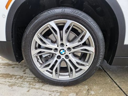 Used 2018 BMW X2 xDrive28i w/ Convenience Package AWD/4WD image 9