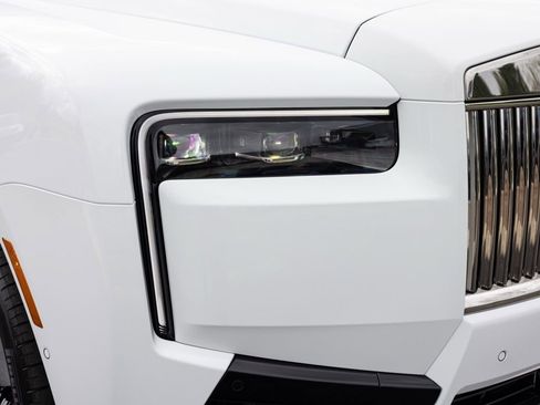 New 2026 Rolls-Royce Cullinan image 18
