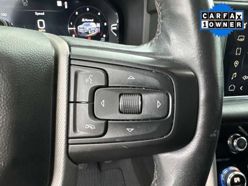 Used 2023 GMC Yukon XL Denali w/ Advanced Technology Package image 36