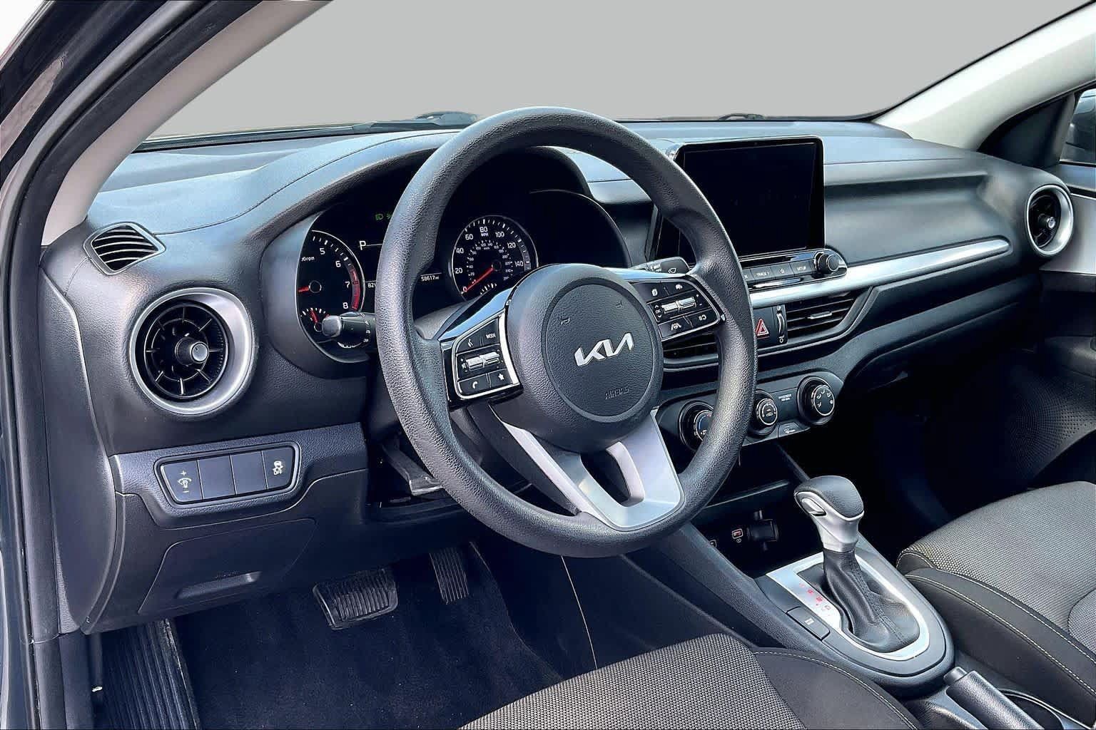 Used 2024 Kia Forte LXS FWD image 17