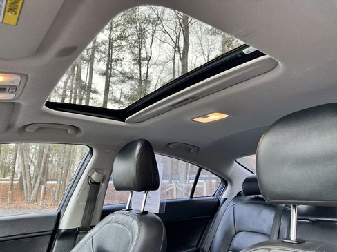 Used 2016 Kia Forte EX w/ EX Premium Package image 17