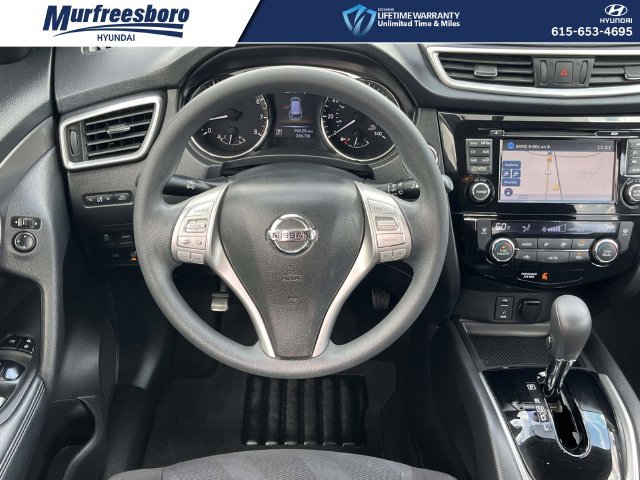 Used 2015 Nissan Rogue SV w/ SV Premium Package FWD image 17