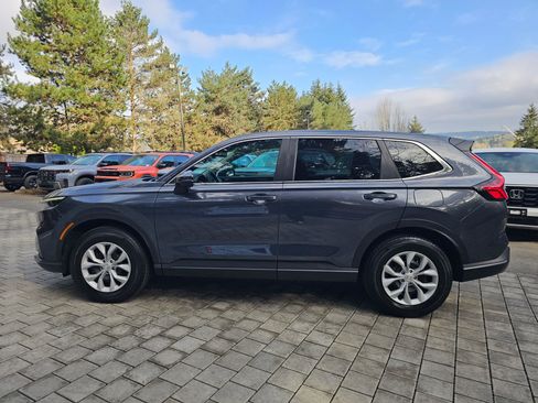 Certified 2025 Honda CR-V LX image 4