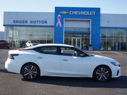 Used 2023 Nissan Maxima SV w/ Floor Mat Group