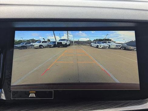 Certified 2023 Buick Envision Essence w/ Sport Touring Package image 14