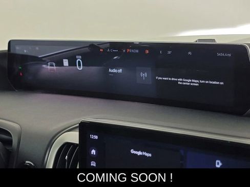 Used 2025 Ford Expedition Active image 28