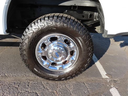 Used 2020 Ford F250 XL w/ Power Equipment Group image 14