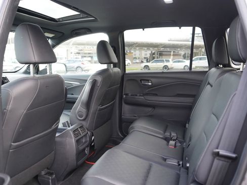Used 2021 Honda Passport EX-L image 16
