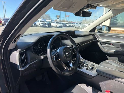 Used 2024 MAZDA CX-90 3.3 Turbo w/ Preferred Plus image 4