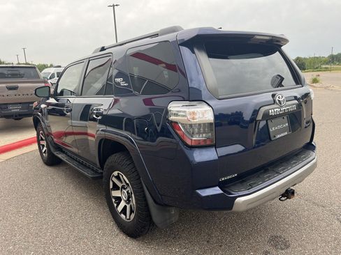 Used 2020 Toyota 4Runner TRD Off-Road Premium AWD/4WD image 14