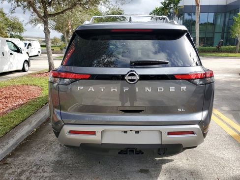 Certified 2025 Nissan Pathfinder SL w/ SL Premium Package image 5
