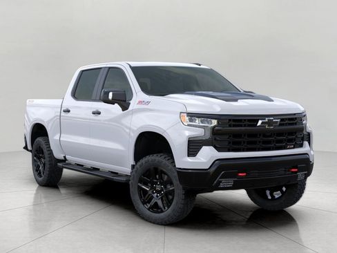Used 2026 Chevrolet Silverado 1500 LT Trail Boss AWD/4WD image 1