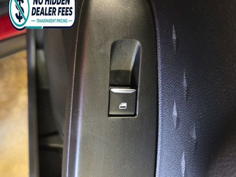 Used 2020 Ford Escape SE FWD image 22