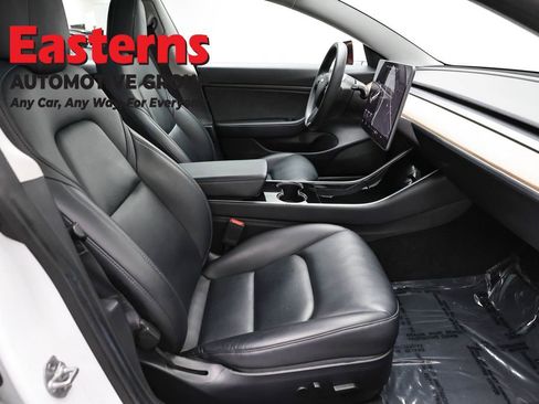 Used 2020 Tesla Model 3 Long Range image 18