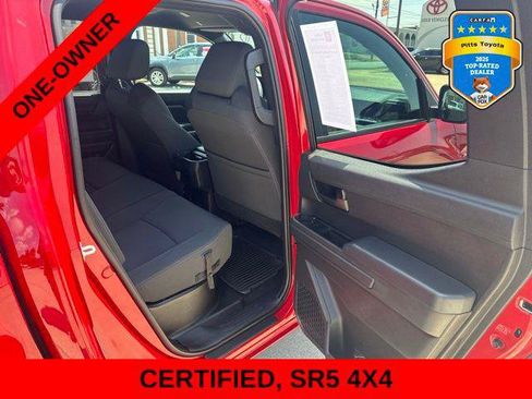 Certified 2025 Toyota Tacoma SR5 AWD/4WD image 13