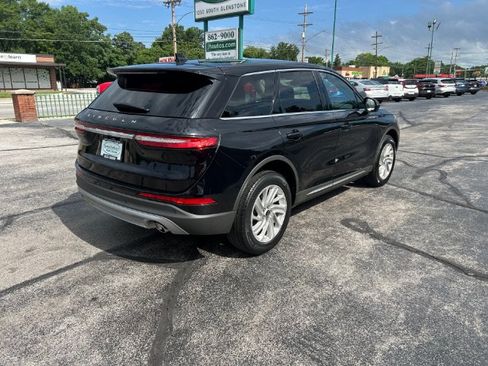 Used 2023 Lincoln Corsair FWD image 5