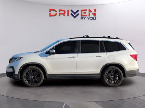 Used 2021 Honda Pilot Special Edition image 2