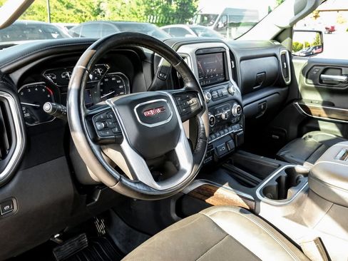 Used 2021 GMC Sierra 1500 SLT AWD/4WD image 12