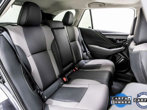 Used 2025 Subaru Outback Onyx Edition image 36