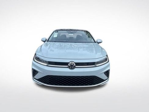 New 2026 Volkswagen Jetta SE image 7