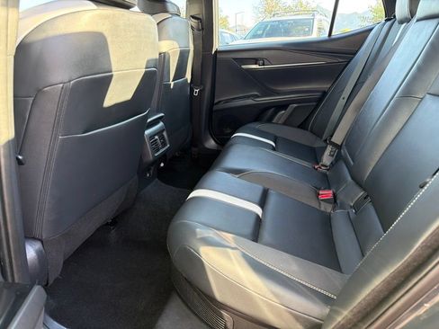 Used 2025 Toyota Camry SE FWD image 17