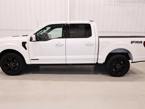 Used 2022 Ford F150 Lariat w/ Equipment Group 502A High AWD/4WD image 6