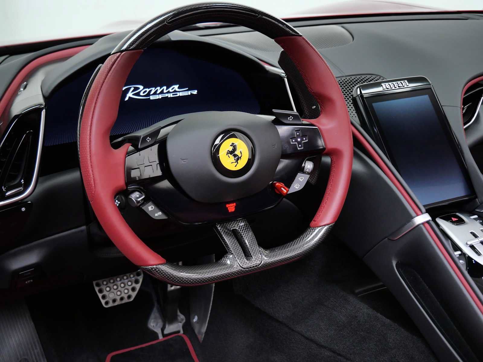 Certified 2025 Ferrari Roma Spider RWD image 23
