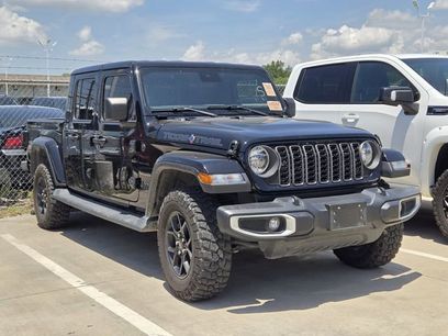 Used 2025 Jeep Gladiator Sport