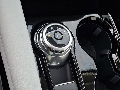 New 2026 Ford Explorer Platinum w/ LUX Leather Package image 11