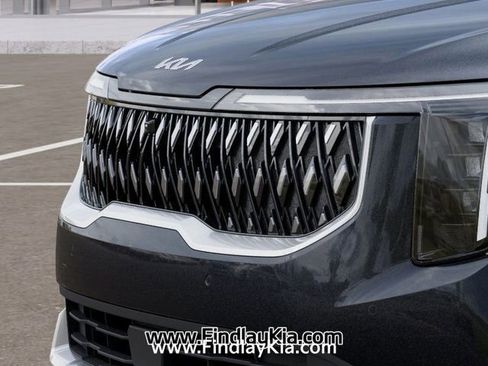 New 2026 Kia Carnival FWD image 15