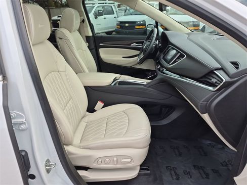 Used 2023 Buick Enclave Avenir w/ Avenir Technology Package image 26