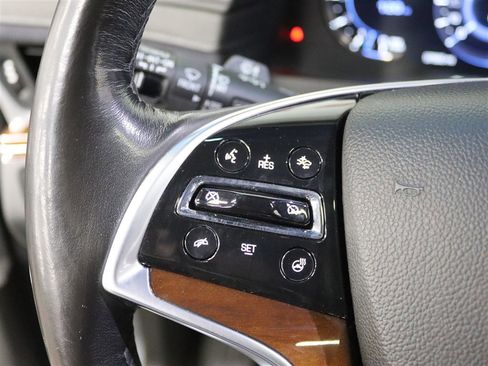 Used 2019 Cadillac Escalade Luxury image 36