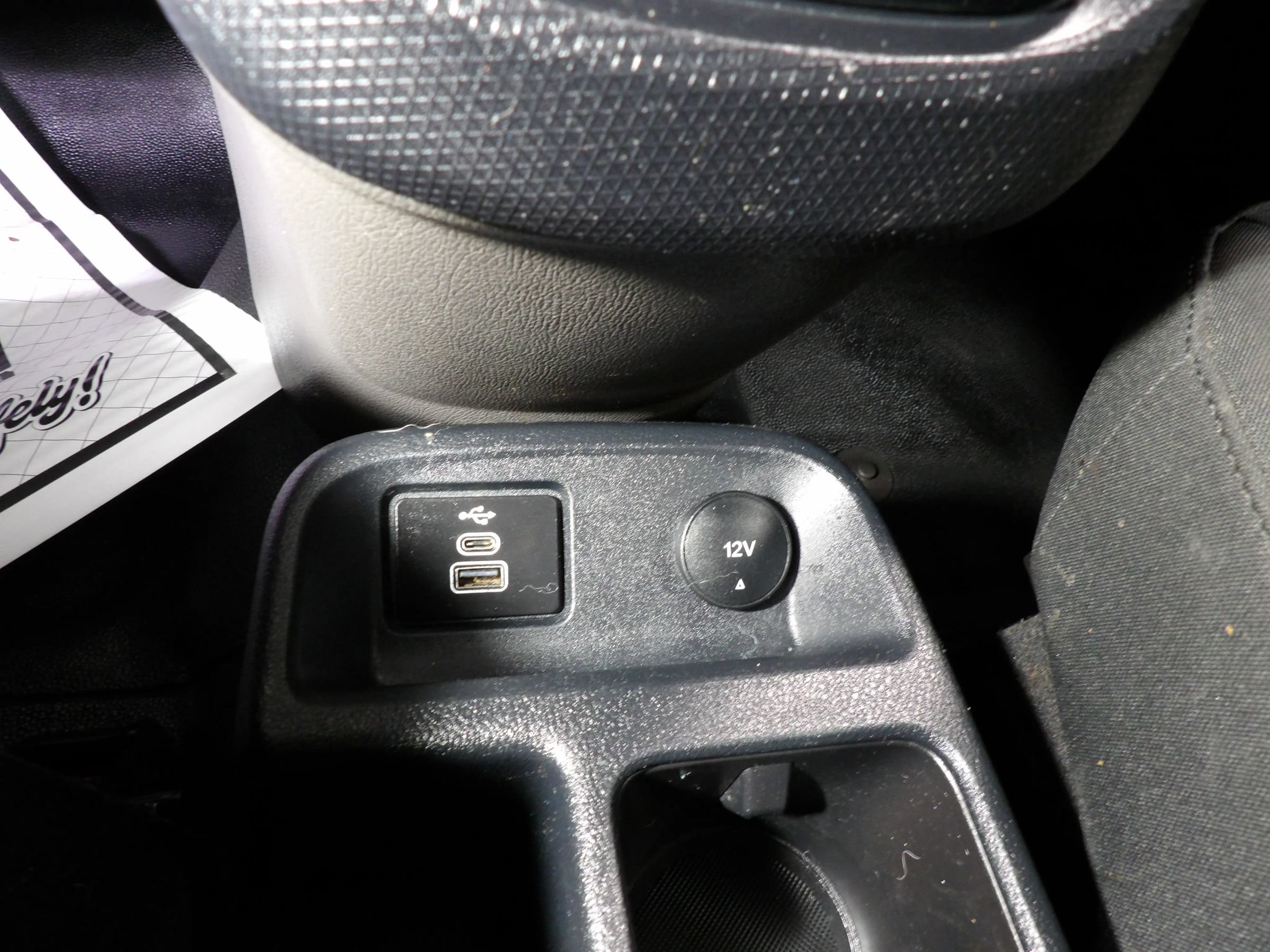 Used 2022 Ford Transit Connect XL FWD image 17