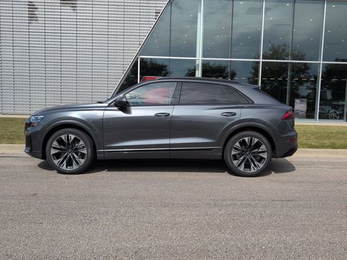 New 2025 Audi Q8 Premium Plus image 31