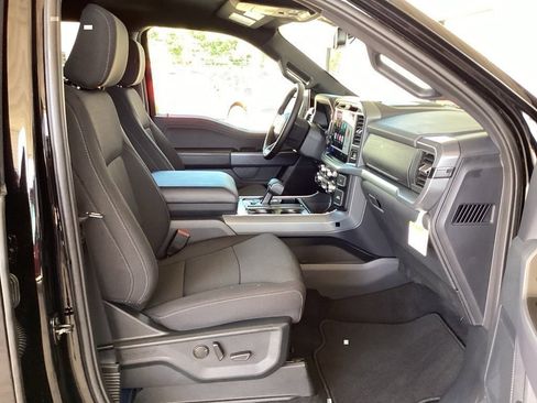 New 2025 Ford F150 XLT w/ Equipment Group 302A MID image 31