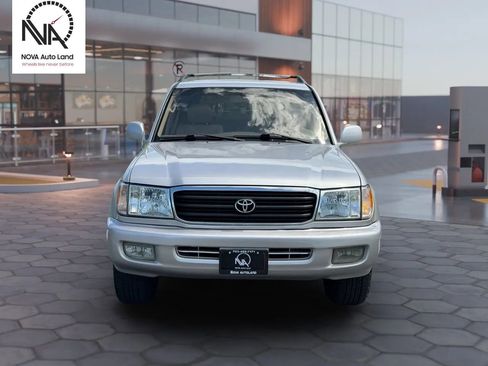 Used 2002 Toyota Land Cruiser image 4