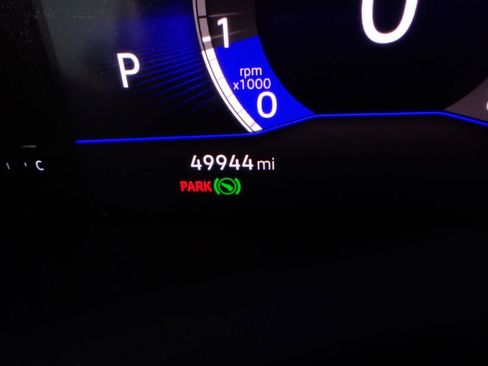 Used 2023 Volkswagen Taos S image 26