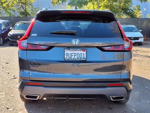 Used 2026 Honda CR-V Sport image 5