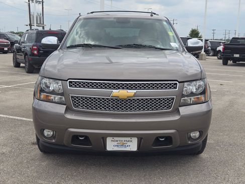 Used 2013 Chevrolet Tahoe LS w/ Texas Edition RWD image 8