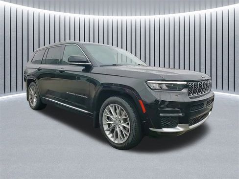 Used 2022 Jeep Grand Cherokee L Summit w/ Advanced Protech Group IV image 1