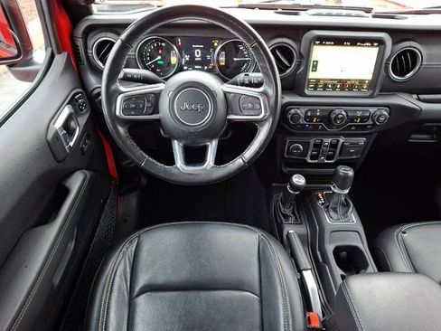 Used 2022 Jeep Wrangler Unlimited Sahara w/ Cold Weather Group AWD/4WD image 14