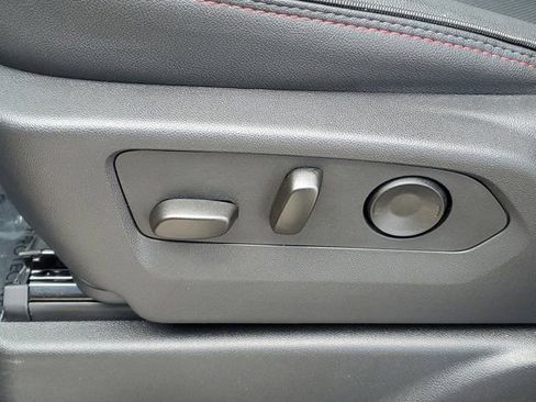 Used 2025 Chevrolet Tahoe RST w/ Comfort Package image 19