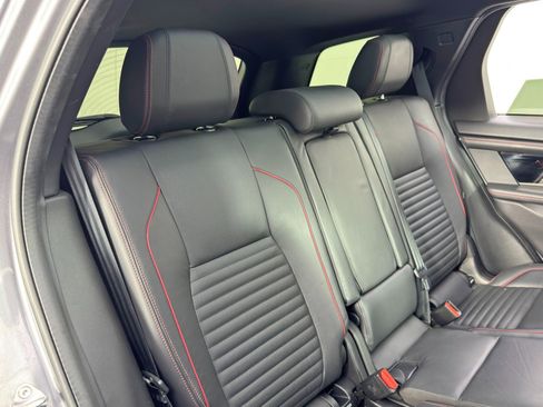 Used 2021 Land Rover Discovery Sport SE R-Dynamic image 40