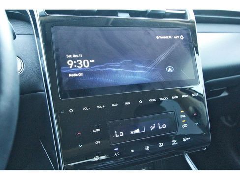 Used 2024 Hyundai Tucson Limited image 21