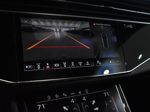 New 2026 Audi RS Q8 performance image 22