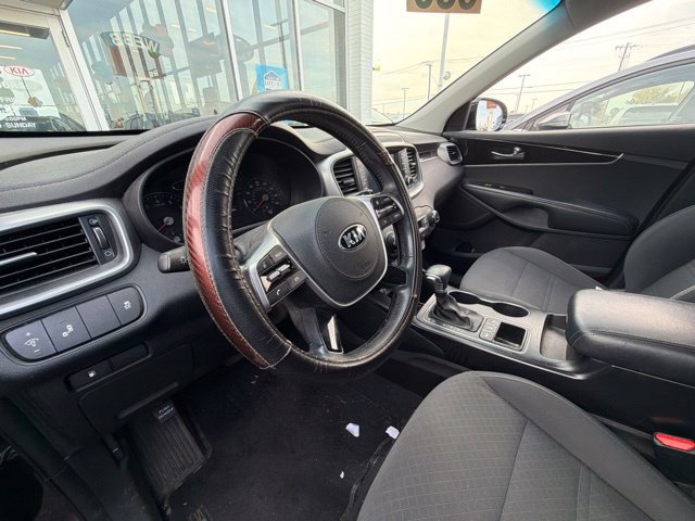 Used 2020 Kia Sorento S AWD/4WD image 25
