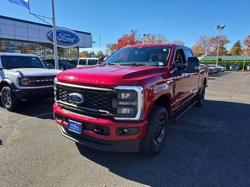 Used 2024 Ford F350 Lariat w/ Lariat Ultimate Package image 2